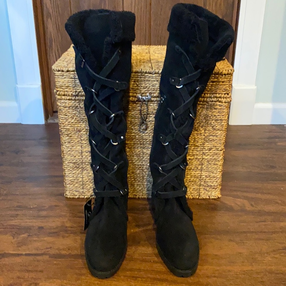 Delman Strut Genuine Shearling lined boots